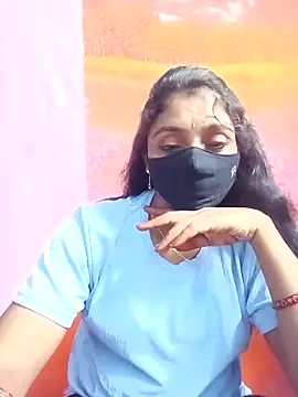 Snapshot of hotsana79 chatting on 09/23/25, 04:32 hotsana79 online show from 09/23/25, 04:32