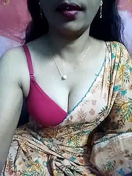 Snapshot of hotsana79 chatting on 10/29/25, 07:10 hotsana79 online show from 10/29/25, 07:10