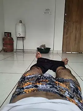 Snapshot of dhruve2010 chatting on 10/26/25, 09:26 dhruve2010 online show from 10/26/25, 09:26