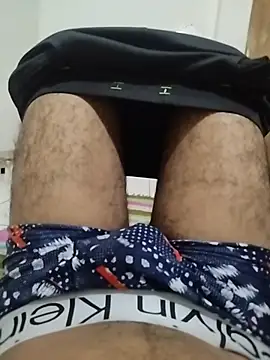 Snapshot of dhruve2010 chatting on 10/31/25, 05:36 dhruve2010 online show from 10/31/25, 05:36