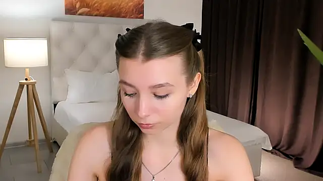 JulieDaniel online show from 10/29/25, 08:16