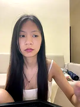 Lil-Gi online show from 10/28/25, 03:25