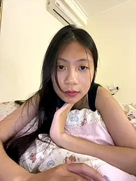 Lil-Gi online show from 11/07/25, 04:07