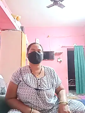 biggbobbsgirl online show from 11/13/25, 05:56