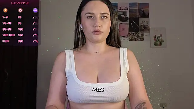 Veronika  Winslow  online show from 03/10/26, 04:28