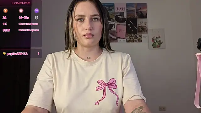 Veronika  Winslow  online show from 03/13/26, 05:14