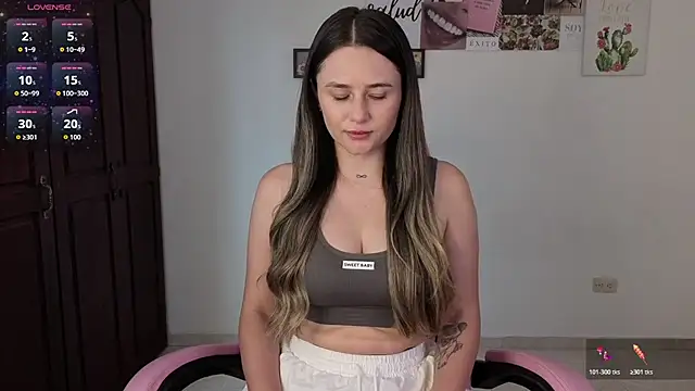Veronika  Winslow  online show from 06/23/26, 02:48