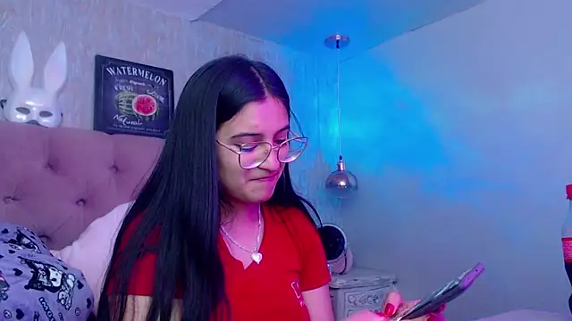 laurenelove online show from 11/08/25, 03:39