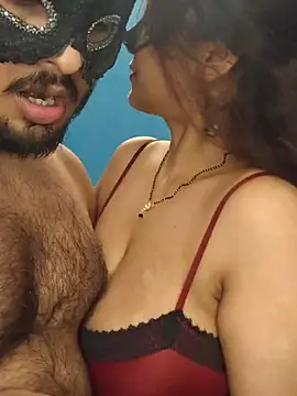sexy42couple online show from 06/05/26, 09:53