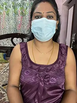 Lovlycouple1 online show from 04/11/26, 03:00