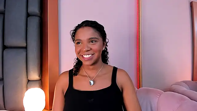 LisaMendez online show from 04/10/26, 11:09