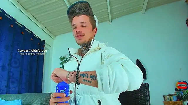 Snapshot of Gold_Loyal77 chatting on 09/18/25, 09:50 Gold Loyal77 online show from 09/18/25, 09:50