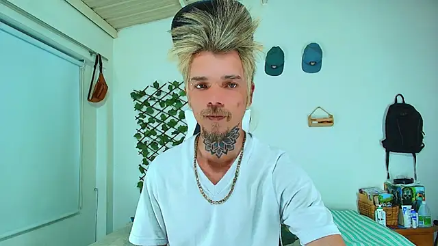 Gold Loyal77 online show from 02/23/26, 01:58