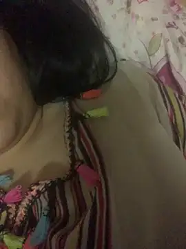 Snapshot of Roubi99six chatting on 01/13/26, 04:07 Roubi99six online show from 01/13/26, 04:07