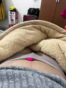 sharon-Hanna online show from 02/10/26, 02:21