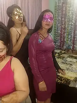 Snapshot of Sexy_anaamika chatting on 11/29/25, 07:11 Sexy anaamika online show from 11/29/25, 07:11