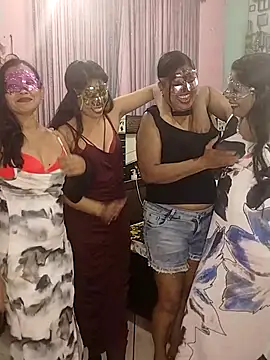 Snapshot of Sexy_anaamika chatting on 11/30/25, 06:28 Sexy anaamika online show from 11/30/25, 06:28