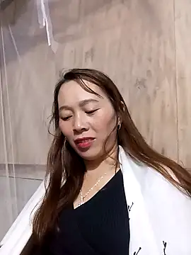 Bianly online show from 11/24/25, 01:11