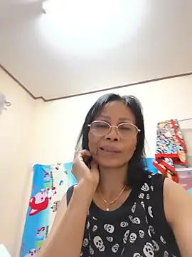 Mama Eva 1 online show from 07/01/26, 07:57