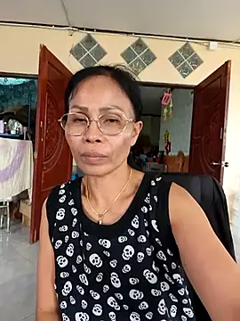 Mama Eva 1 online show from 07/02/26, 03:23