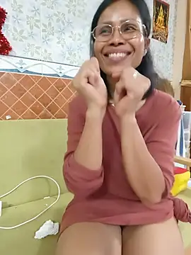 Mama Eva 1 online show from 07/23/26, 12:24