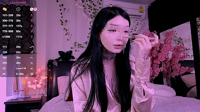 Lein Bone online show from 11/07/25, 12:10