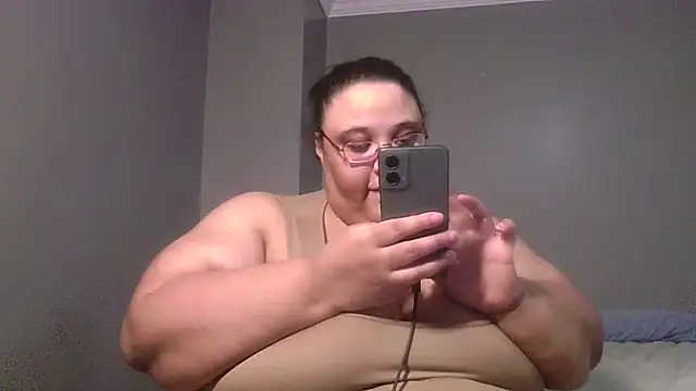 Snapshot of SexyBBW10790 chatting on 07/08/26, 12:04 SexyBBW10790 online show from 07/08/26, 12:04