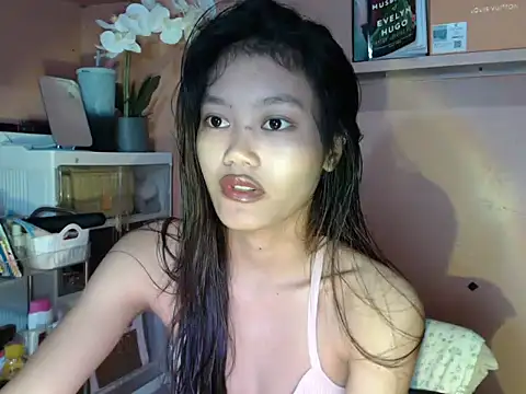 skinny gracie online show from 10/07/25, 02:20