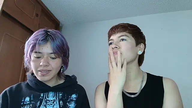 Zafira  Raven online show from 11/12/25, 03:34