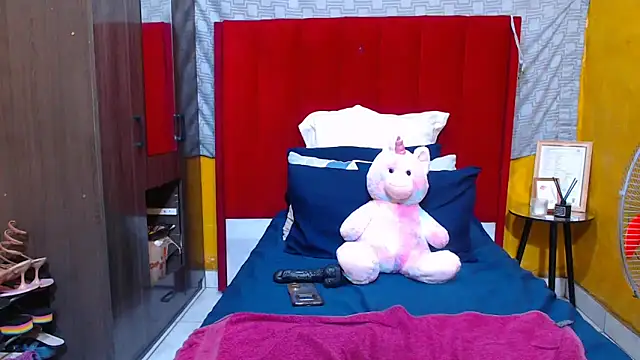 Candycrush2555 online show from 02/05/26, 05:34