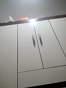 Snapshot of Crocante_Hot chatting on 11/11/25, 10:10 Crocante Hot online show from 11/11/25, 10:10