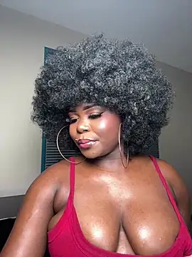 WomanNextdoor1 online show from 03/20/26, 08:41