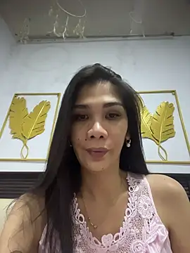 Snapshot of Misstrex_kylieElfie chatting on 01/13/26, 01:38 Misstrex kylieElfie online show from 01/13/26, 01:38
