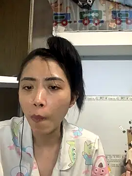 Minee1202 online show from 10/08/25, 07:17