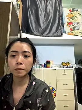 Minee1202 online show from 12/03/25, 12:51