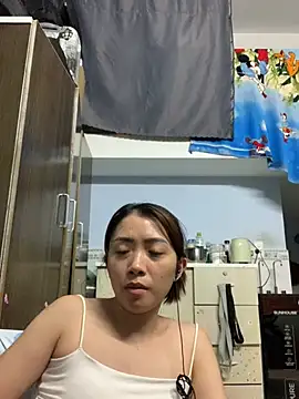 Snapshot of Minee1202 chatting on 05/23/26, 04:50 Minee1202 online show from 05/23/26, 04:50