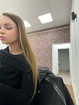 MarilynNova online show from 02/04/26, 05:02