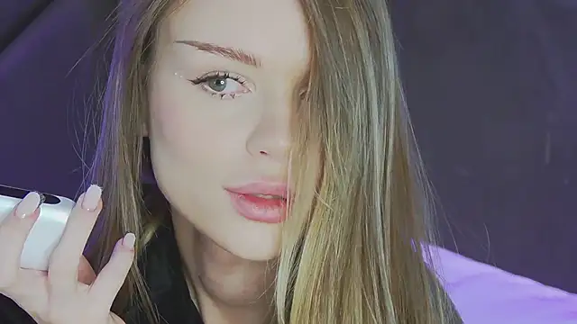 MarilynNova online show from 02/06/26, 04:39