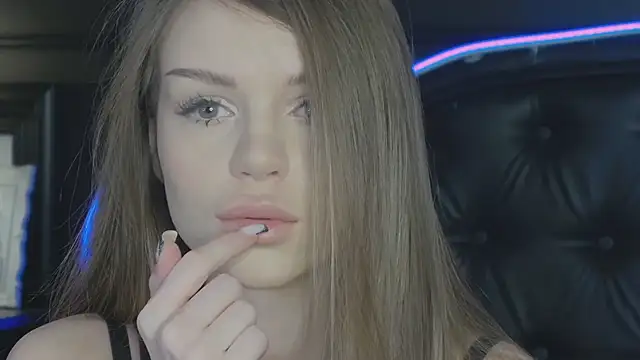 MarilynNova online show from 02/22/26, 05:30