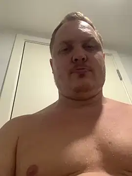 Snapshot of Lucas96hf chatting on 11/22/25, 12:42 Lucas96hf online show from 11/22/25, 12:42