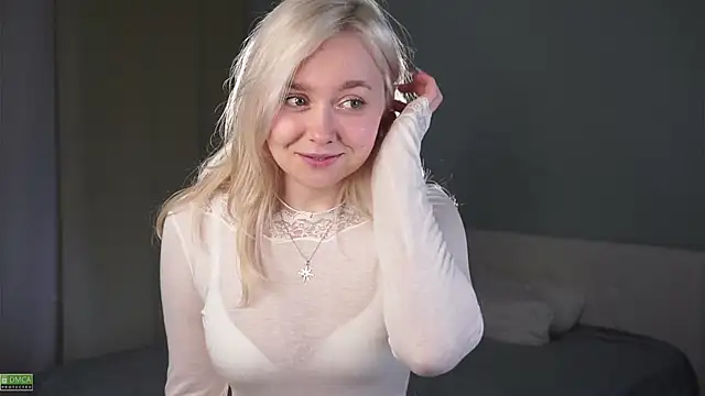 Snapshot of AccaCroyle chatting on 11/25/25, 09:48 AccaCroyle online show from 11/25/25, 09:48