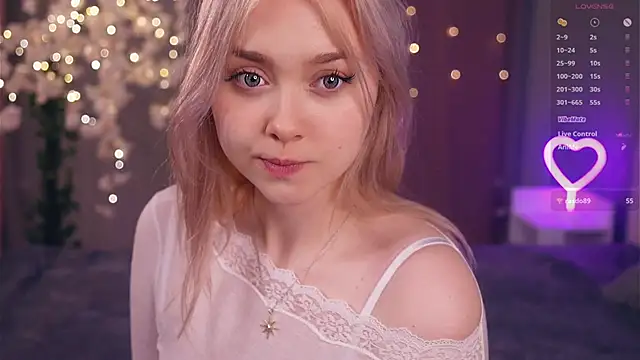 Snapshot of AccaCroyle chatting on 02/05/26, 06:12 AccaCroyle online show from 02/05/26, 06:12