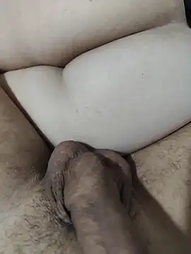 Snapshot of deisy_2717 chatting on 12/22/25, 02:19 deisy 2717 online show from 12/22/25, 02:19