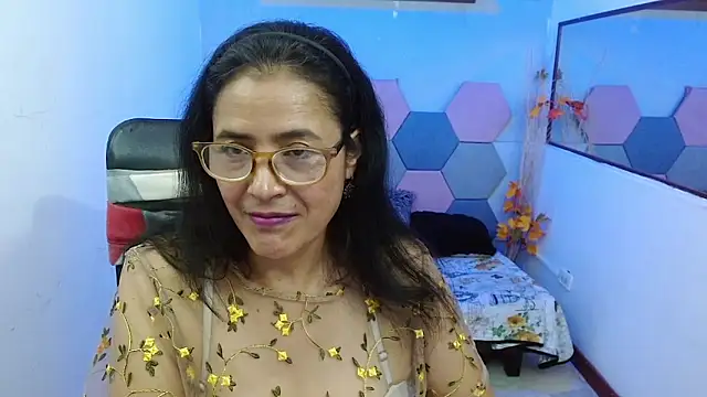 Snapshot of AmandaPeet chatting on 09/11/25, 08:09 AmandaPeet online show from 09/11/25, 08:09
