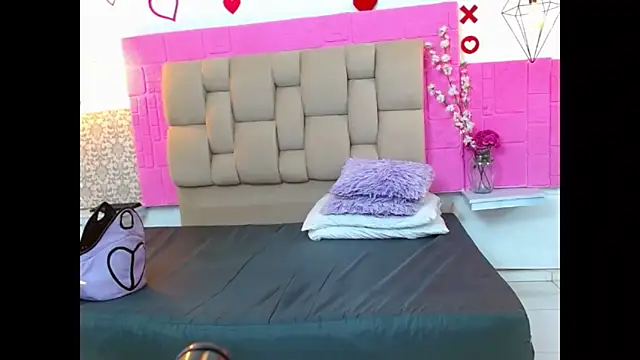 Snapshot of Damary_Leon chatting on 09/08/25, 07:02 Damary Leon online show from 09/08/25, 07:02