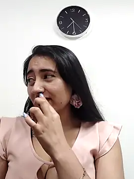 AMATISTA  16 online show from 09/23/25, 12:30