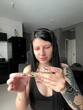 Snapshot of Privad_ravenna chatting on 01/12/26, 06:02 Privad ravenna online show from 01/12/26, 06:02