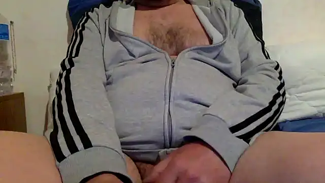Snapshot of steve669_hot chatting on 04/12/26, 07:24 steve669 hot online show from 04/12/26, 07:24