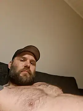 Snapshot of Bamse28 chatting on 11/28/25, 11:40 Bamse28 online show from 11/28/25, 11:40