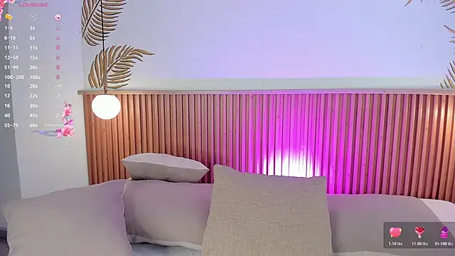 Valleriie  online show from 02/15/26, 02:47